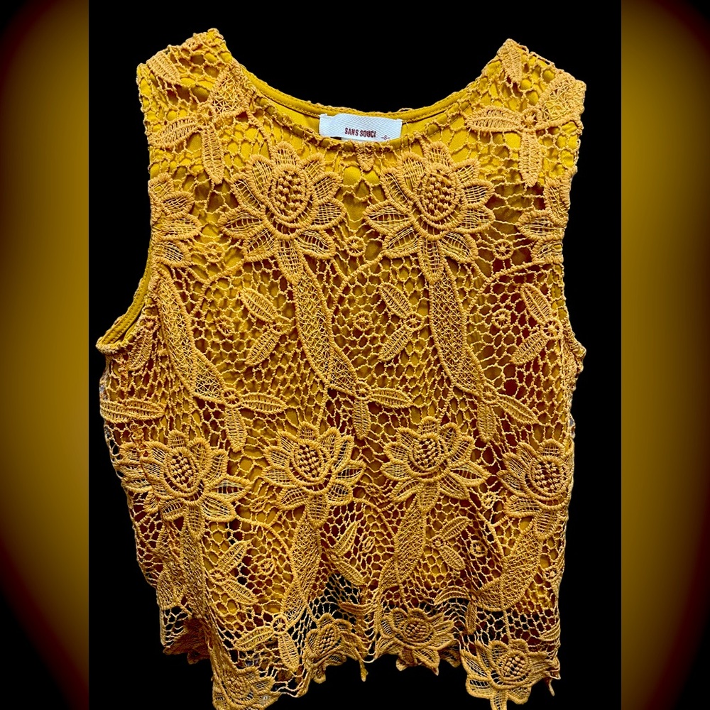 Woman’s top
